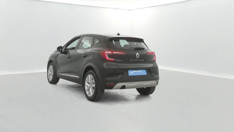 Vente en ligne Renault Captur  Blue dCi 95 au prix de 15 390 €
