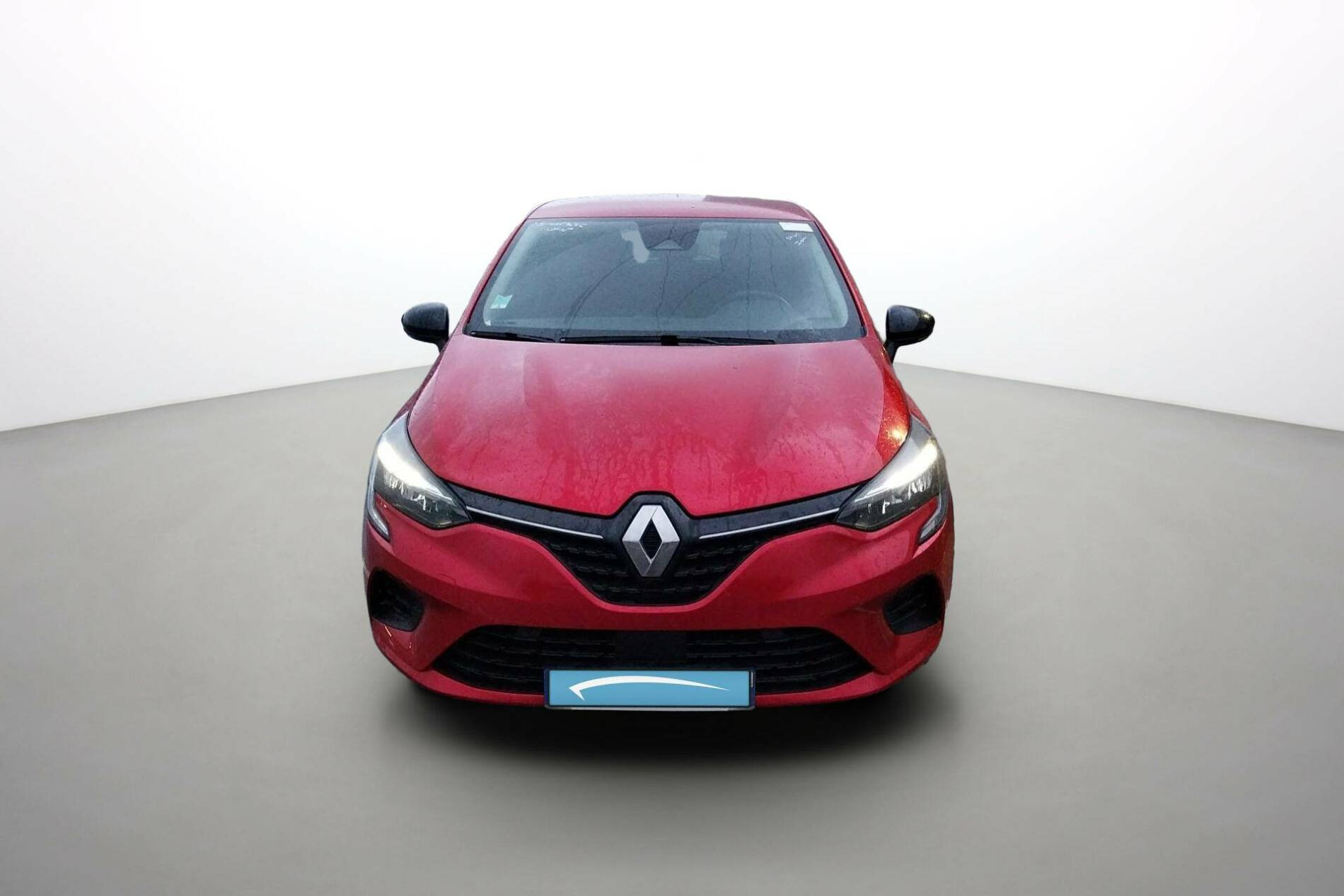 Vente en ligne Renault Clio 5 Clio E-Tech full hybrid 145 au prix de 17 990 €