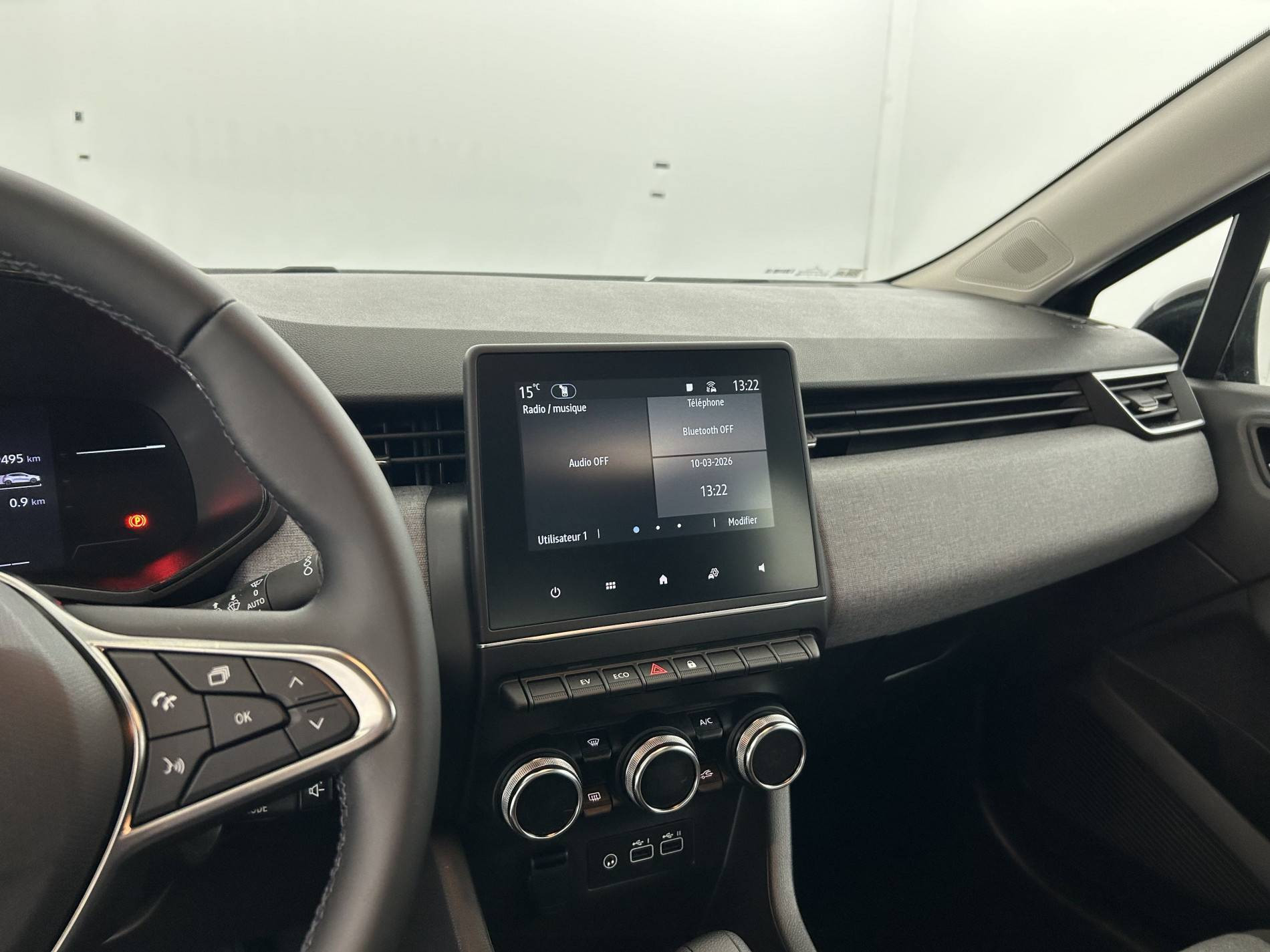 Vente en ligne Renault Clio 5 Clio E-Tech full hybrid 145 ch GSR2 au prix de 20 990 €