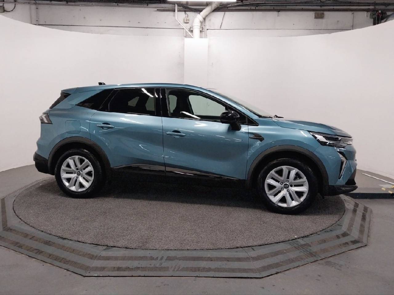 Vente en ligne Renault Symbioz  E-Tech full hybrid 145 au prix de 34 310 €