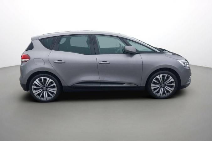 Vente en ligne Renault Scenic 4 Scenic TCe 140 FAP - 21 au prix de 20 990 €