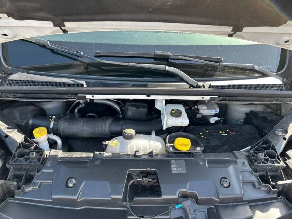 Vente en ligne Renault Trafic 3 Fourgon TRAFIC FGN L1H1 1000 KG DCI 120 au prix de 19 990 €