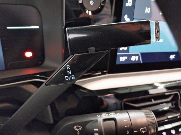 Vente en ligne Renault R5 E-Tech  120 ch autonomie urbaine au prix de 25 900 €