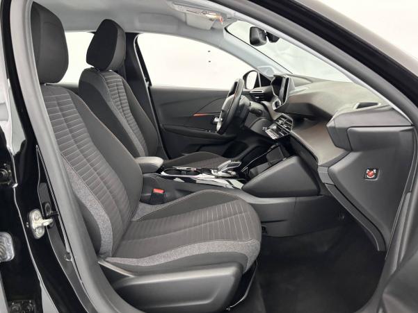 Vente en ligne Peugeot E-208 208 Electrique 50 kWh 136ch au prix de 12 890 €