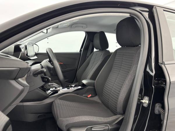 Vente en ligne Peugeot E-208 208 Electrique 50 kWh 136ch au prix de 12 890 €