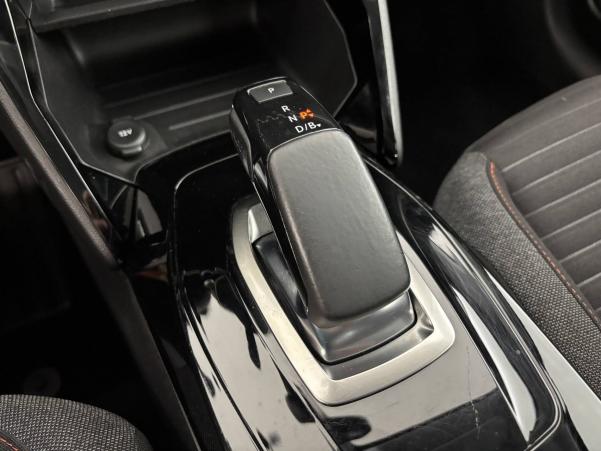 Vente en ligne Peugeot E-208 208 Electrique 50 kWh 136ch au prix de 12 890 €