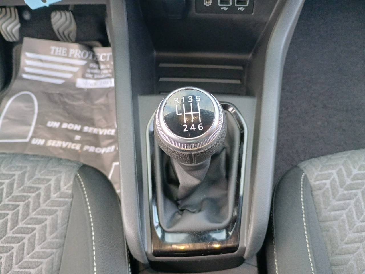 Vente en ligne Renault Clio 5 Clio TCe 90 - 21N au prix de 13 890 €