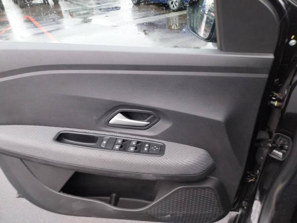 Vente en ligne Dacia Sandero  ECO-G 100 au prix de 17 590 €