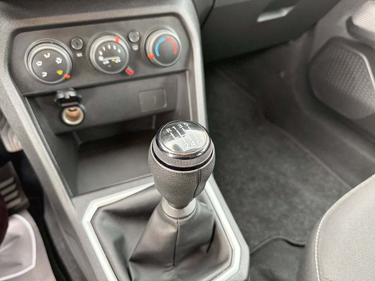 Vente en ligne Dacia Sandero  TCe 90 au prix de 14 990 €