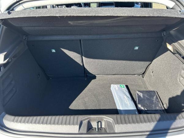 Vente en ligne Renault Clio 5 Clio TCe 100 GPL au prix de 17 490 €
