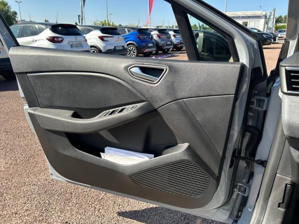 Vente en ligne Renault Clio 5 Clio TCe 100 GPL au prix de 17 590 €