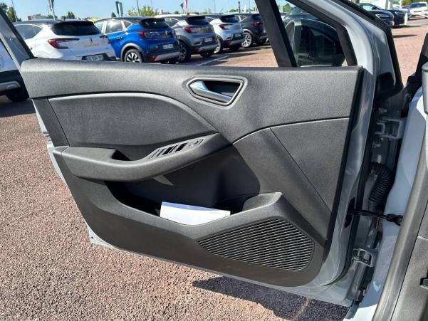 Vente en ligne Renault Clio 5 Clio TCe 100 GPL au prix de 17 490 €