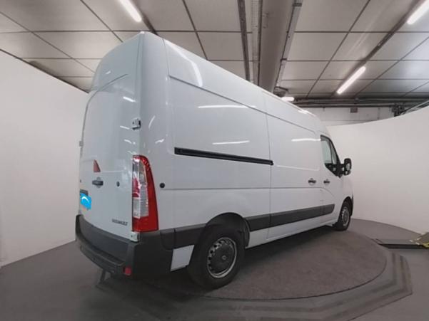 Vente en ligne Renault Master 3 Fourgon MASTER FGN TRAC F3500 L2H2 DCI 135 au prix de 22 200 €