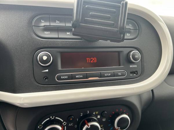 Vente en ligne Renault Twingo 3  0.9 TCe 90 Energy au prix de 8 990 €