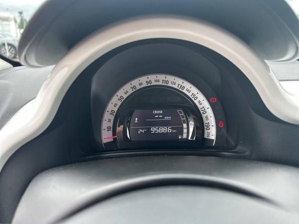 Vente en ligne Renault Twingo 3  0.9 TCe 90 Energy au prix de 8 990 €