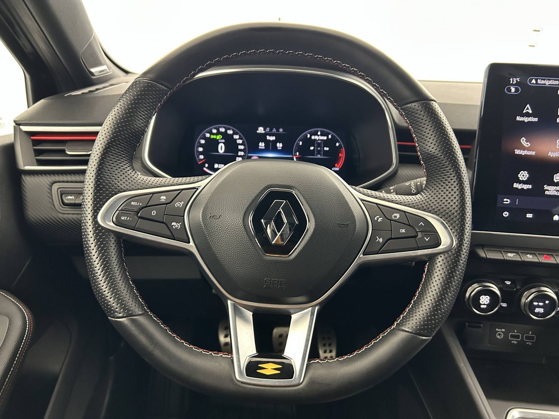 Vente en ligne Renault Clio 5 Clio TCe 140 au prix de 19 790 €