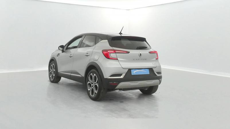 Vente en ligne Renault Captur  E-Tech Plug-in 160 au prix de 19 590 €