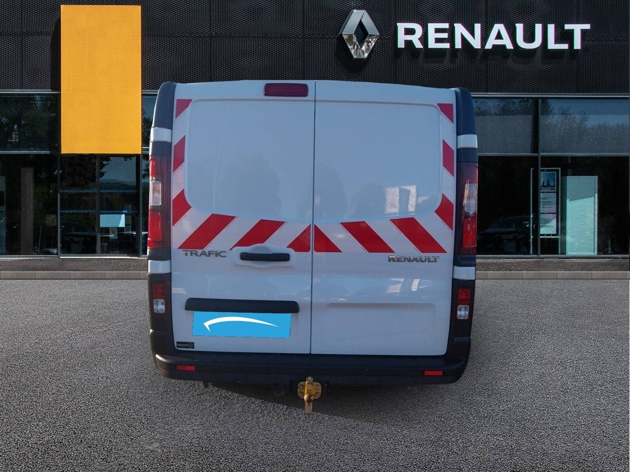 Vente en ligne Renault Trafic 3 Fourgon TRAFIC FGN L2H1 1300 KG DCI 120 au prix de 19 990 €