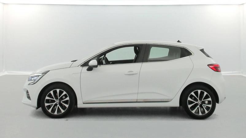 Vente en ligne Renault Clio 5 Clio Blue dCi 100 - 21N au prix de 16 990 €