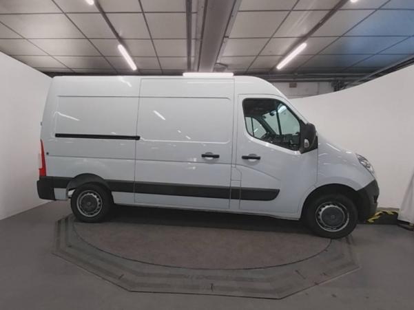 Vente en ligne Renault Master 3 Fourgon MASTER FGN L2H2 3.3t 2.3 dCi 130 E6 au prix de 19 990 €