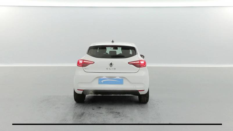 Vente en ligne Renault Clio 5 Clio TCe 90 - 21N au prix de 15 990 €
