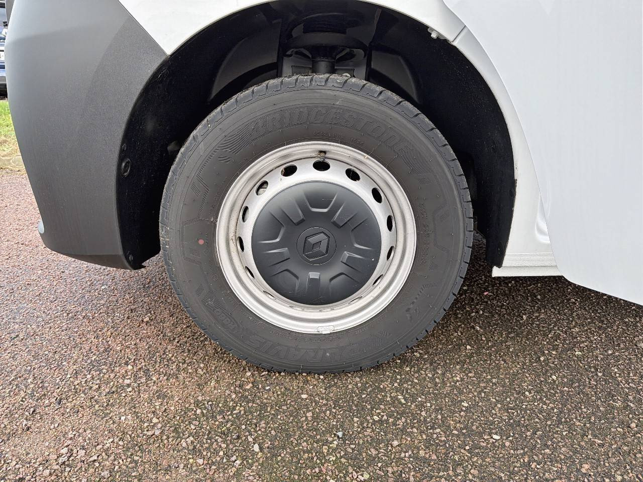 Vente en ligne Renault Master E-Tech MASTER ELECTRIQUE FGN L2H2 F3500 EV52 au prix de 35 990 €