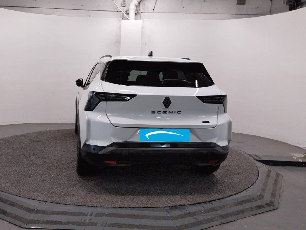 Vente en ligne Renault Scenic E-Tech  220 ch grande autonomie au prix de 41 990 €