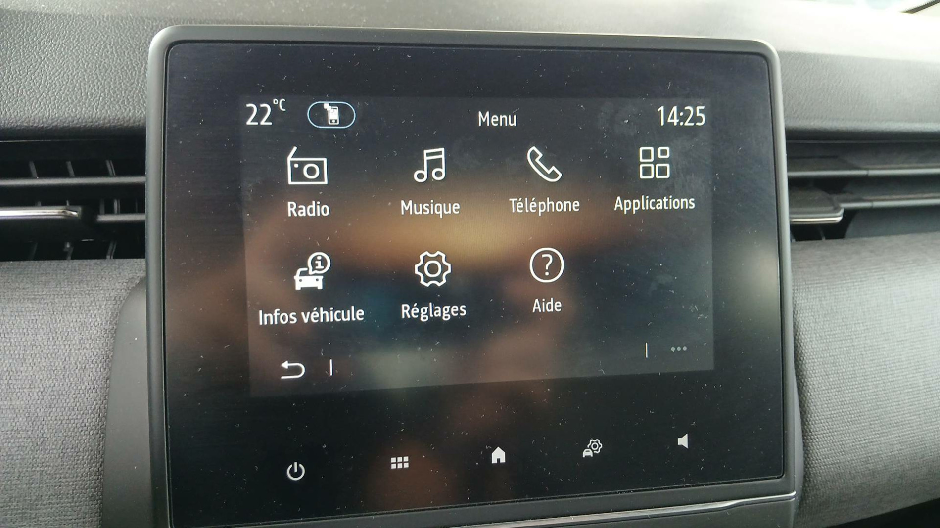 Vente en ligne Renault Clio 5 Clio Blue dCi 100 ch GSR2 au prix de 18 990 €