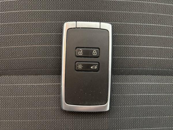 Vente en ligne Renault Arkana  E-Tech 145 au prix de 21 890 €