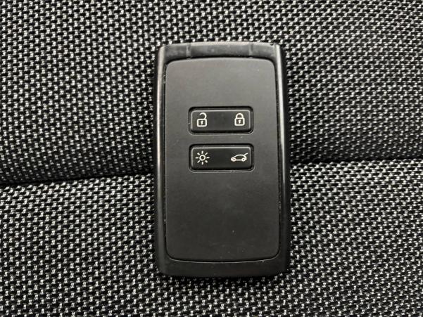 Vente en ligne Renault Captur  E-Tech Plug-in 160 - 21 au prix de 19 990 €