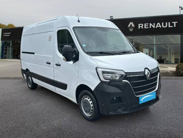 Vente en ligne Renault Master Fourgon MASTER FGN TRAC F3300 L2H2 BLUE DCI 135 au prix de 24 990 €