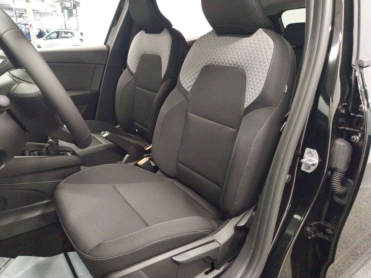 Vente en ligne Renault Clio 5 Clio Blue dCi 100 ch au prix de 19 950 €