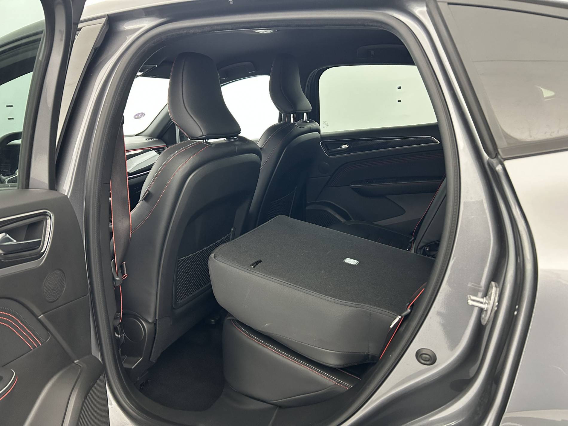 Vente en ligne Renault Arkana  mild hybrid 160 EDC FAP - 22 au prix de 20 990 €