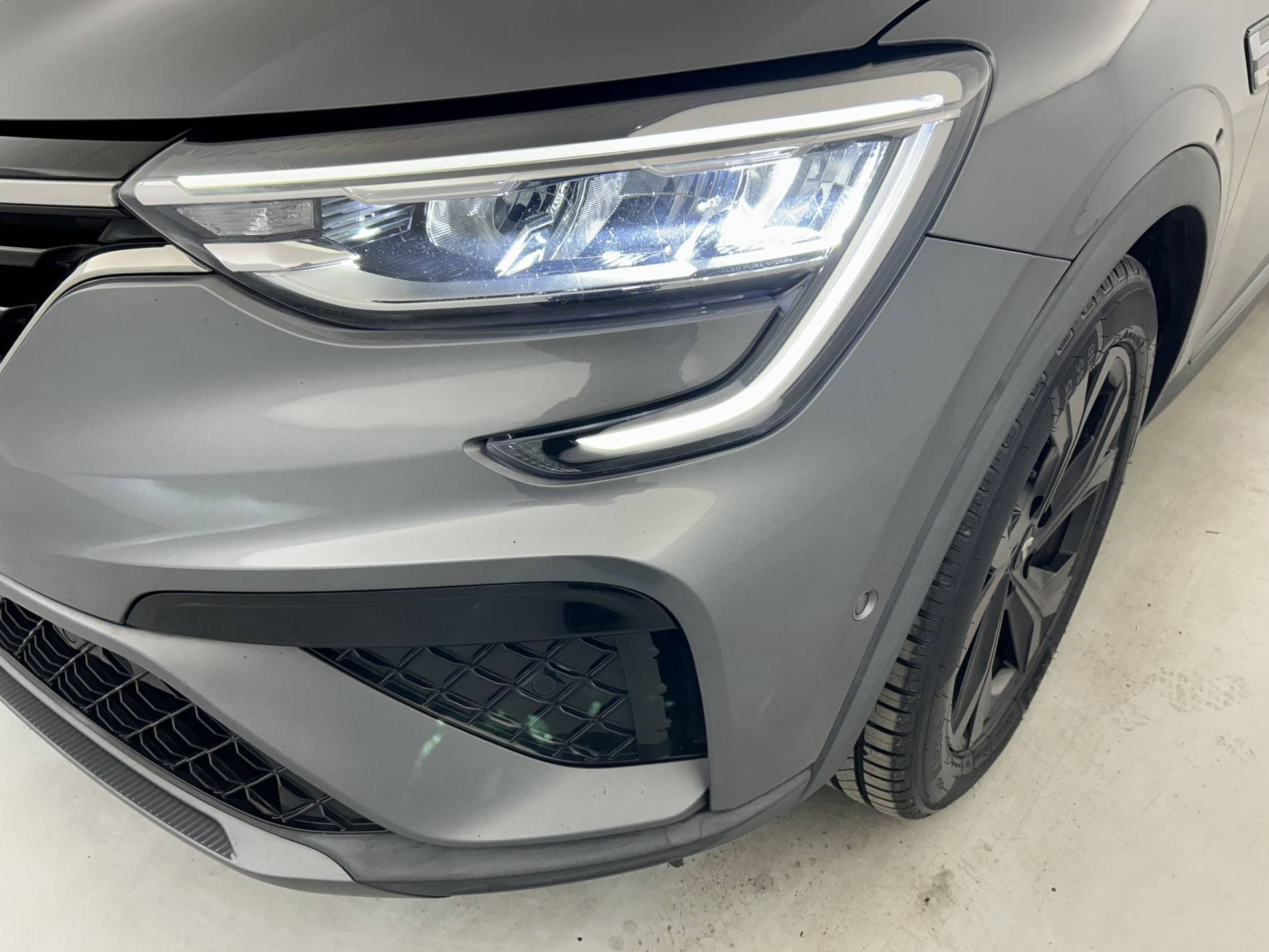 Vente en ligne Renault Arkana  mild hybrid 160 EDC FAP - 22 au prix de 20 990 €