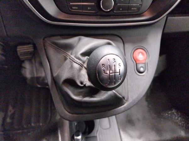 Vente en ligne Renault Kangoo Express  BLUE DCI 95 au prix de 11 990 €