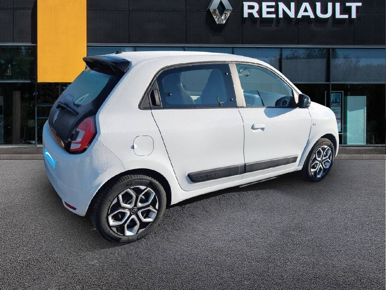 Vente en ligne Renault Twingo Electrique Twingo III E-Tech au prix de 11 990 €