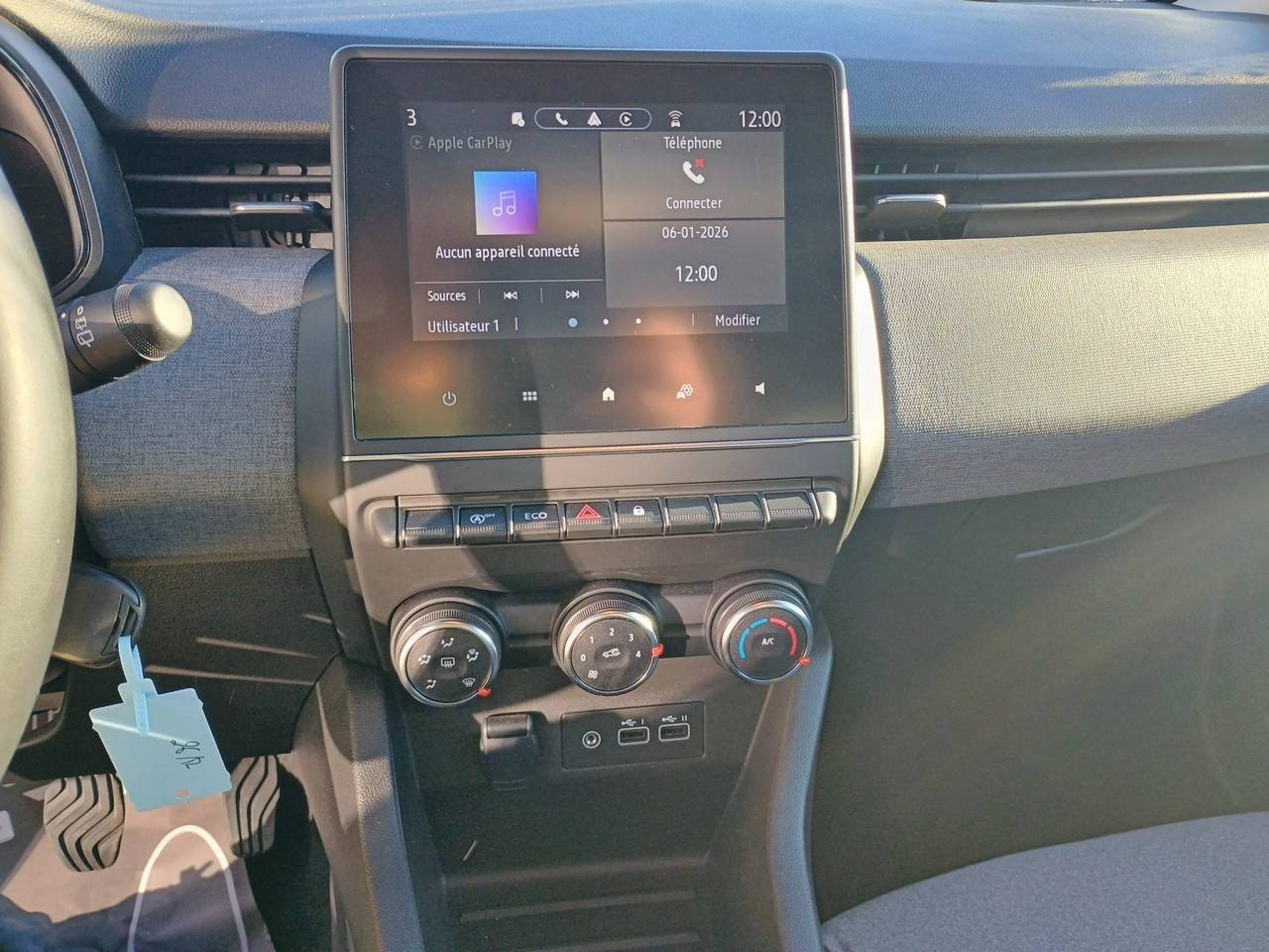 Vente en ligne Renault Clio 5 Clio TCe 90 au prix de 15 990 €