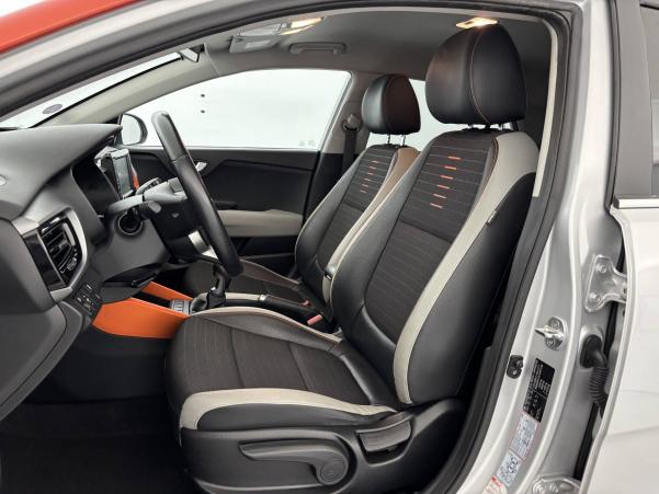 Vente en ligne Kia Stonic  1.0 T-GDi 100 ch ISG BVM5 au prix de 14 990 €