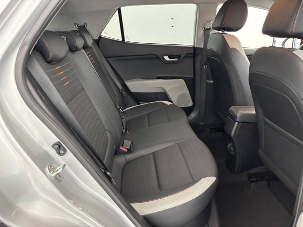 Vente en ligne Kia Stonic  1.0 T-GDi 100 ch ISG BVM5 au prix de 14 990 €