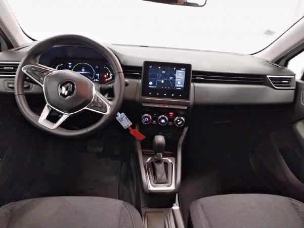 Vente en ligne Renault Clio 5 Clio E-Tech 140 - 21N au prix de 16 900 €