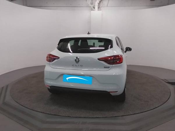 Vente en ligne Renault Clio 5 Clio E-Tech 140 - 21N au prix de 16 900 €