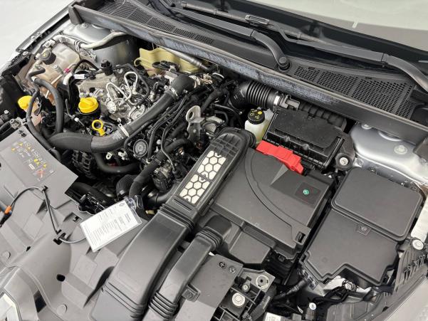Vente en ligne Renault Megane 4 Estate Mégane IV Estate TCe 140 EDC FAP - 21N au prix de 17 990 €
