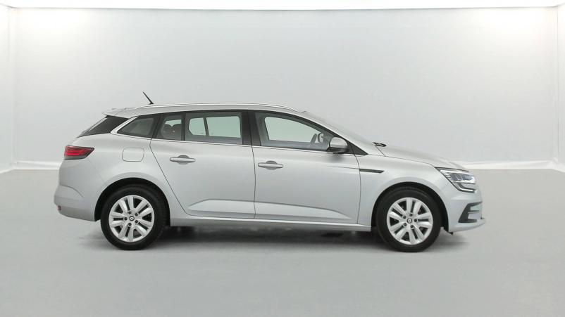 Vente en ligne Renault Megane 4 Estate Mégane IV Estate TCe 140 EDC FAP - 21N au prix de 17 990 €