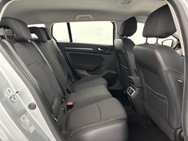 Vente en ligne Renault Megane 4 Estate Mégane IV Estate TCe 140 EDC FAP - 21N au prix de 17 990 €