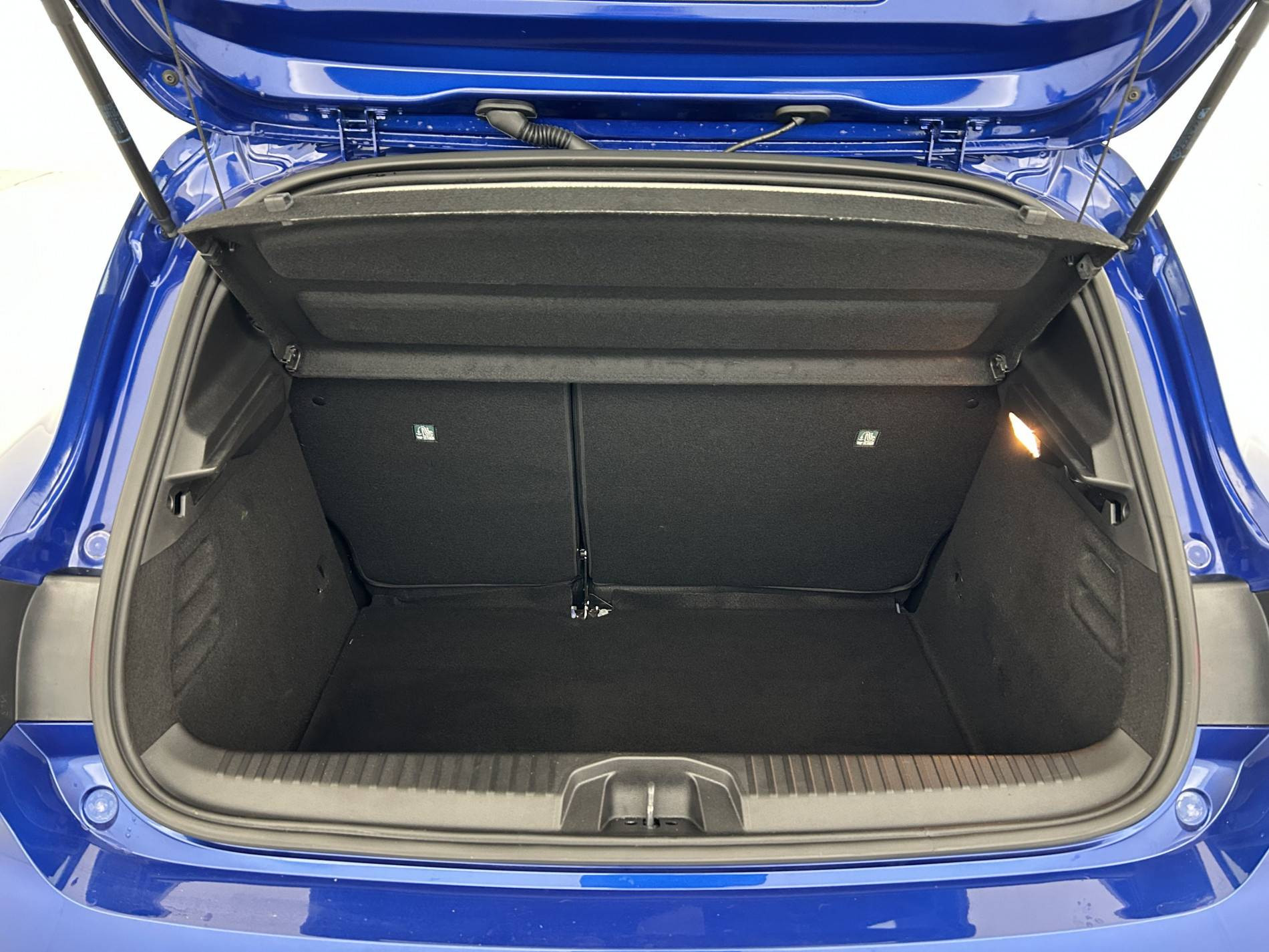 Vente en ligne Renault Clio 5 Clio dCi 100 au prix de 16 990 €