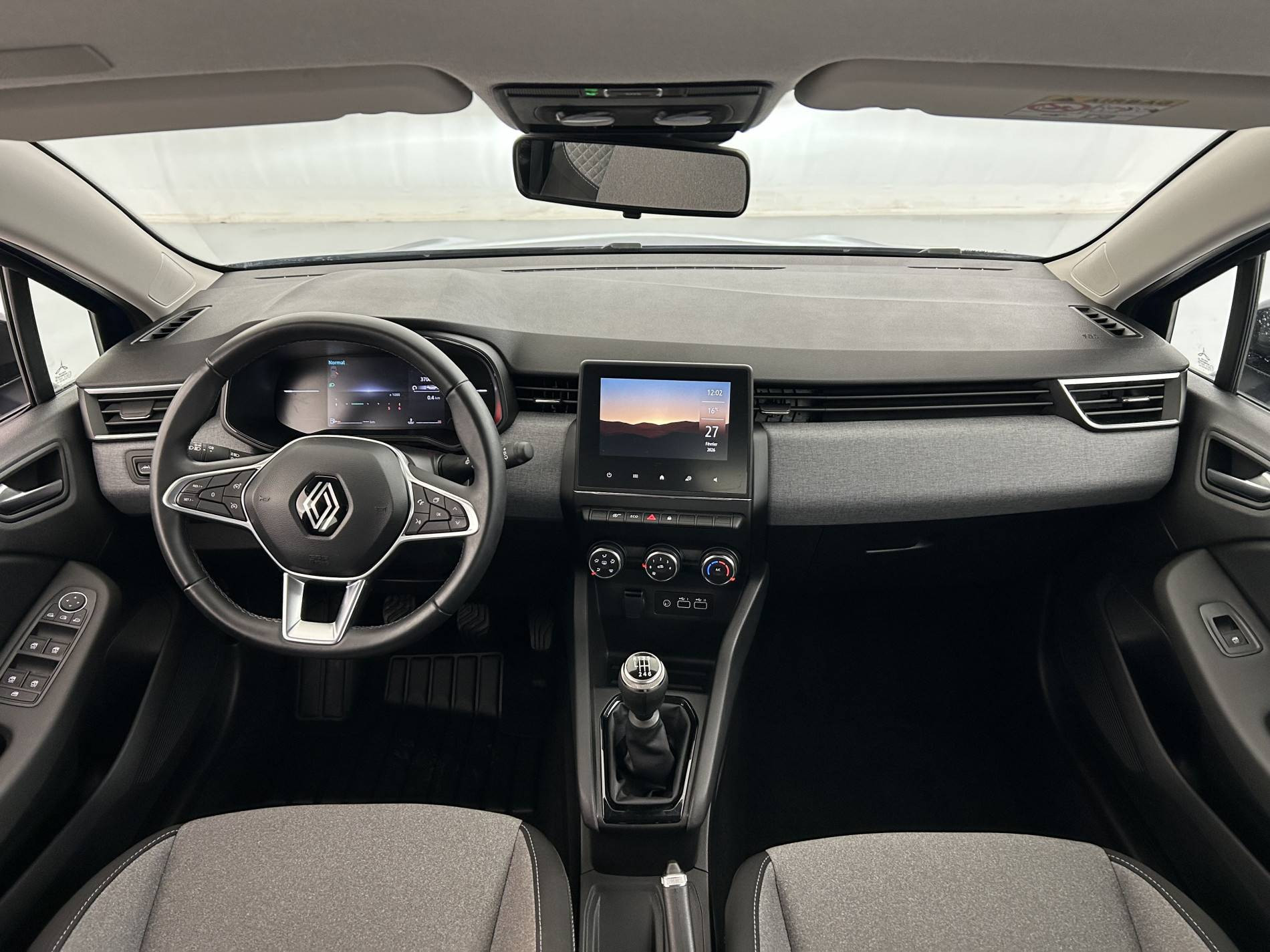Vente en ligne Renault Clio 5 Clio dCi 100 au prix de 16 990 €