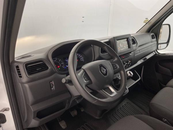 Vente en ligne Renault Master 3 Fourgon MASTER FGN TRAC F3500 L2H2 DCI 135 au prix de 21 490 €