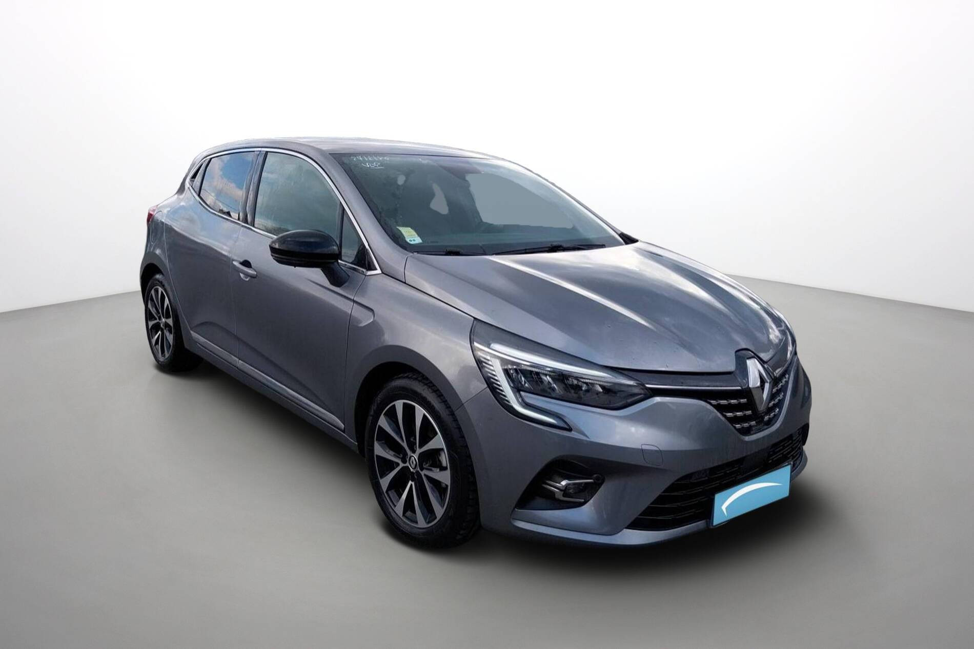 Vente en ligne Renault Clio 5 Clio E-Tech full hybrid 145 au prix de 18 940 €