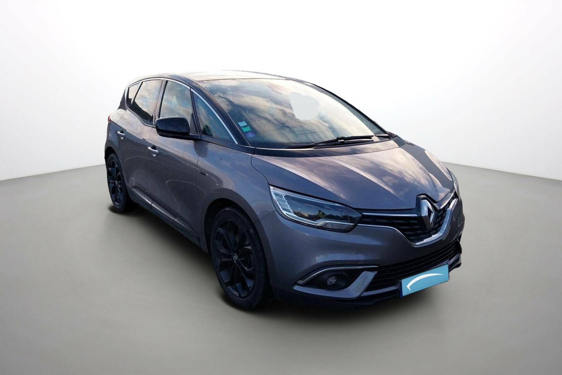 Vente en ligne Renault Scenic 4 Scenic TCe 140 FAP EDC au prix de 17 590 €