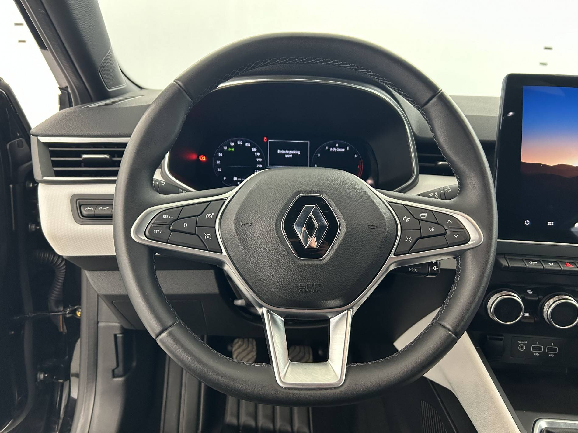 Vente en ligne Renault Clio 5 Clio TCe 90 - 21N au prix de 15 690 €